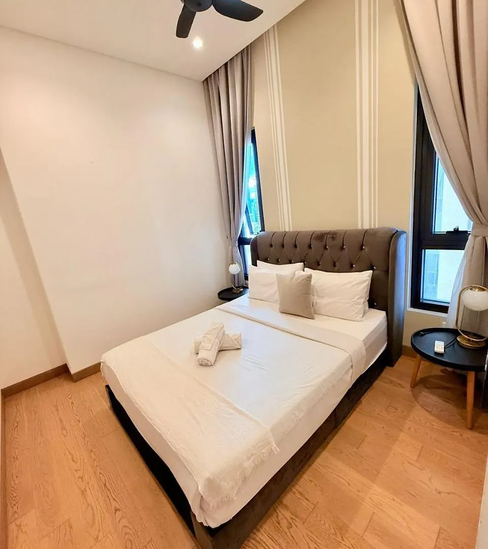Regal Horizon Apartment Infinity Pool كوالالمبور