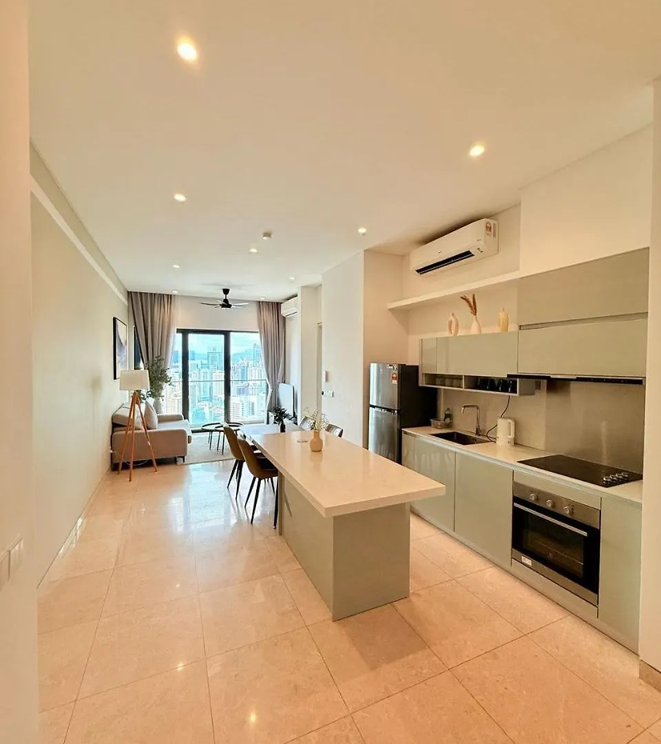 Regal Horizon Apartment Infinity Pool كوالالمبور ماليزيا
